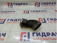 Патрубок воздушного фильтра правый Land Rover Range Rover Sport LR023811