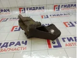 Кронштейн двигателя правый Land Rover Range Rover Sport AH226037AA