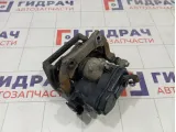Суппорт тормозной задний левый Land Rover Range Rover Sport