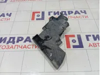 Дефлектор радиатора левый Land Rover Range Rover Sport DK628311AA