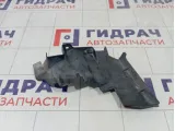 Дефлектор радиатора правый Land Rover Range Rover Sport DK628310AA
