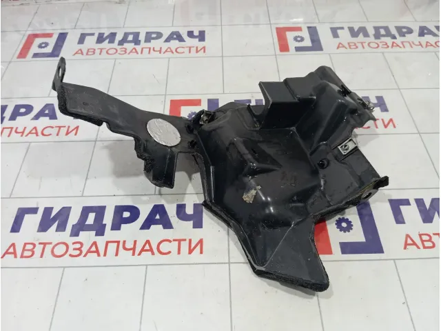 Пыльник двигателя левый Land Rover Range Rover Sport CPLA6D058