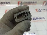 Кнопка закрывания багажника Land Rover Range Rover Sport LR040338