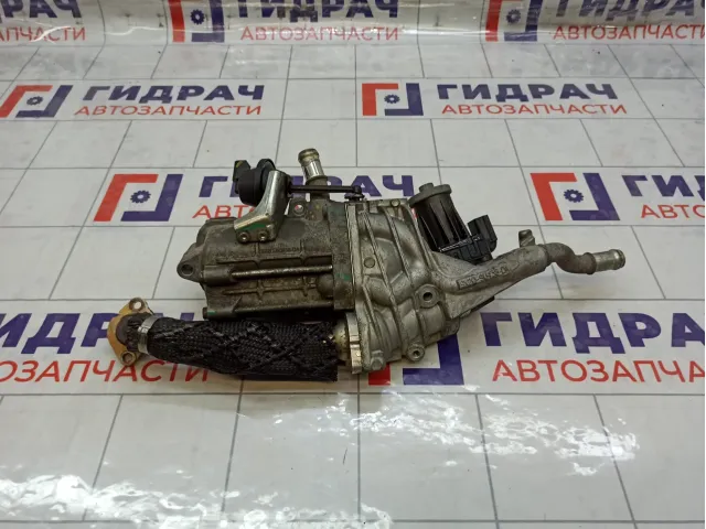 Клапан рециркуляции выхлопных газов правый Land Rover Range Rover Sport 9X2Q9U438DA
