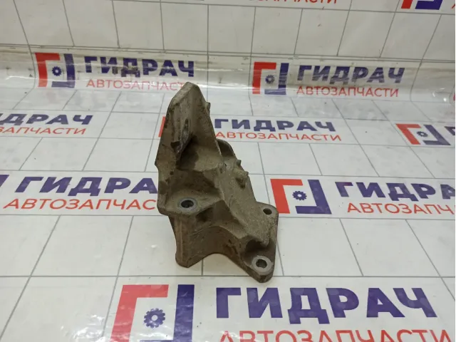 Кронштейн двигателя правый Land Rover Range Rover Sport CPLA6037CB