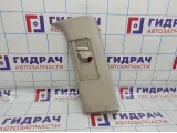 Обшивка стойки задней правая Land Rover Range Rover (L322) EMR000064NUG