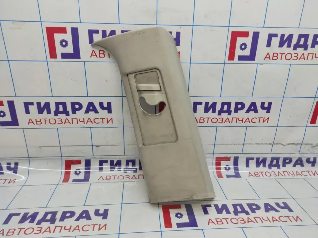 Обшивка стойки задней правая Land Rover Range Rover (L322) EMR000064NUG