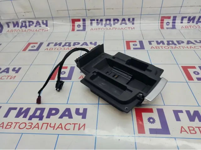 Ящик передней консоли Land Rover Range Rover (L322) FJJ500150PVA