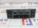 Блок управления климатической установкой Land Rover Range Rover (L322) JFC500590LZL