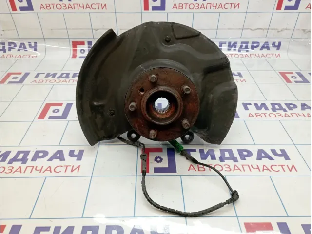Кулак поворотный передний правый Land Rover Range Rover (L322) RUB500141