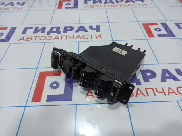 Блок управления стеклоподъемниками Land Rover Range Rover (L322) YUD000293PVA
