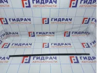 Накладка стекла переднего правого наружная Land Rover Range Rover (L322) CGE000622
