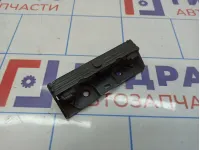 Ответная часть замка багажника Land Rover Range Rover (L322) FQQ000010
