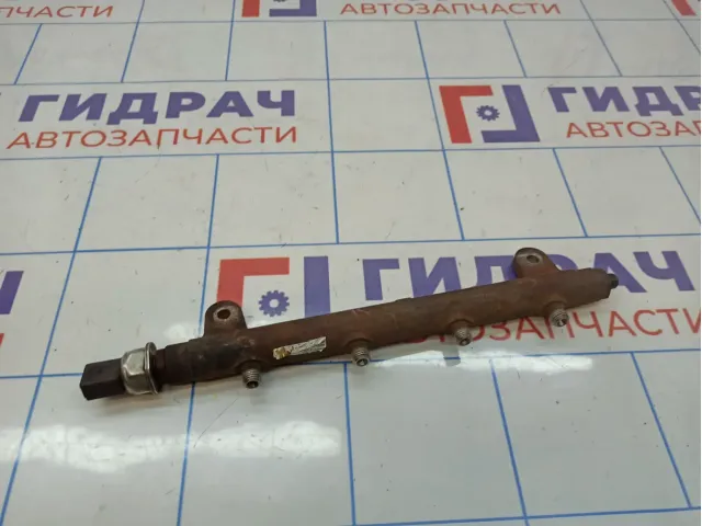 Рейка топливная Land Rover Range Rover (L322) LR005055