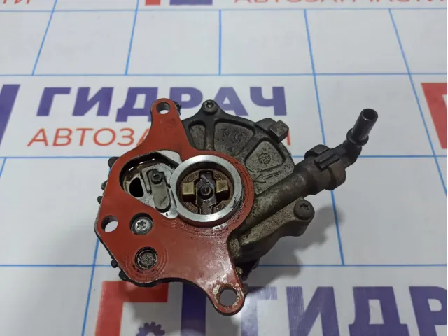 Насос вакуумный Land Rover Range Rover (L322) LR001852