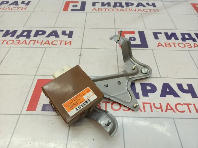 Блок управления стояночным тормозом Lexus GS350 (L10) 89050-30030