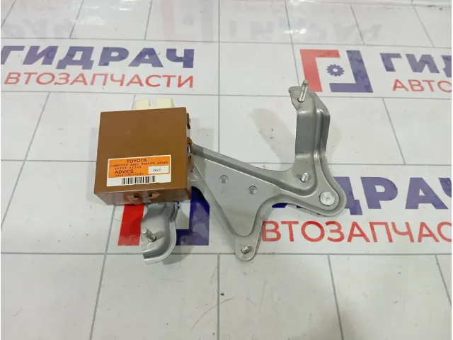 Блок управления стояночным тормозом Lexus GS450h (L10) 89050-30030