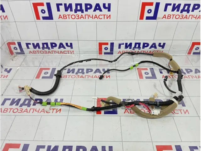 Проводка крышки багажника Lexus GS450h (L10) 82181-30330