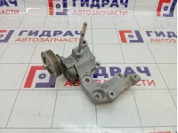 Кронштейн ролика-натяжителя ручейкового ремня Lexus GS450h (L10) 16620-31070