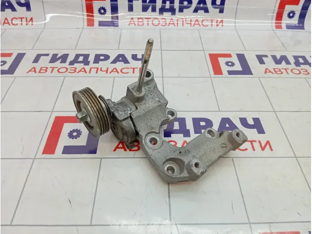 Кронштейн ролика-натяжителя ручейкового ремня Lexus GS450h (L10) 16620-31070