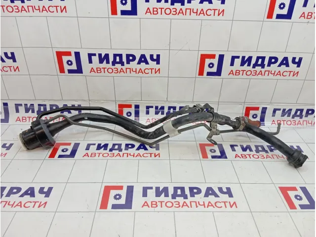 Горловина топливного бака Lexus GS450h (L10) 77201-30520