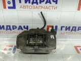 Суппорт тормозной передний правый Lexus GS 4773022460