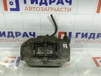 Суппорт тормозной передний правый Lexus GS 4773022460