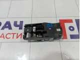 Ручка двери внутренняя правая Lexus IS 6920547010C0