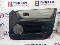 Обшивка двери передней правой Lexus IS 6761053162C0