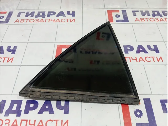 Стекло двери задней правой Lexus IS 6812353031