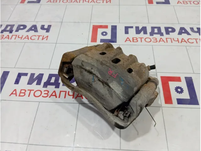 Суппорт тормозной передний правый Lexus IS 4773053010