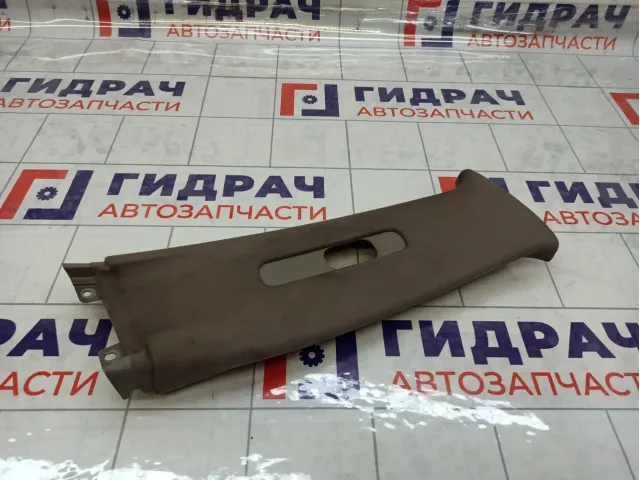 Обшивка стойки средней правой верхняя Lexus IS 6241153051B0