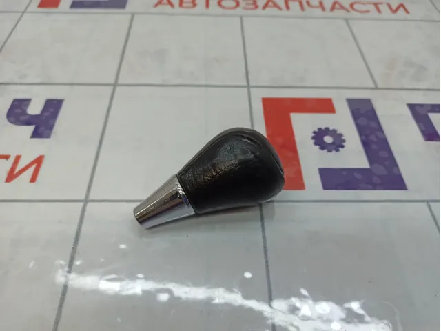 Рукоятка кулисы КПП Lexus IS 3350453020