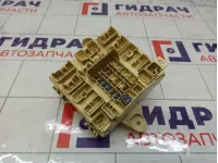 Блок предохранителей Lexus IS 8273353010