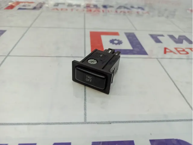 Кнопка антипробуксовочной системы Lexus IS 8458053010