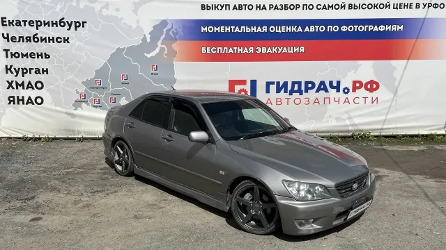 Автомобиль Lexus IS  в разборе