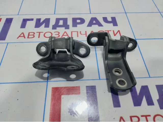 Петли двери передней правой Lexus IS250 (XE30)