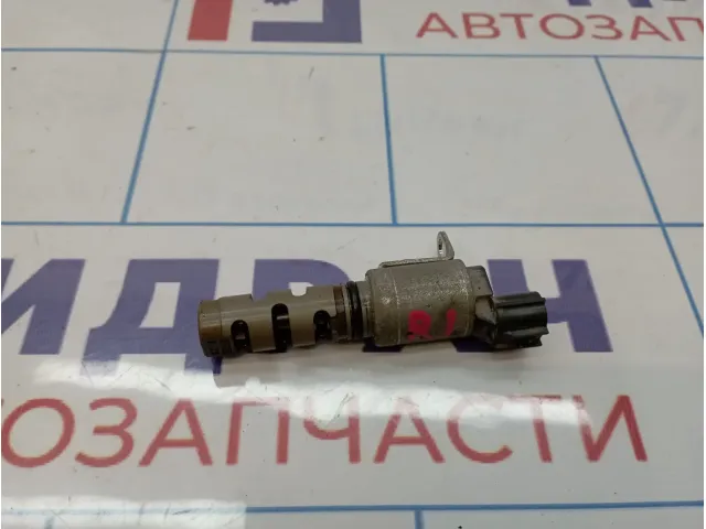 Клапан электромагнитный изменения фаз ГРМ Lexus IS250 (XE30) 15330-38010