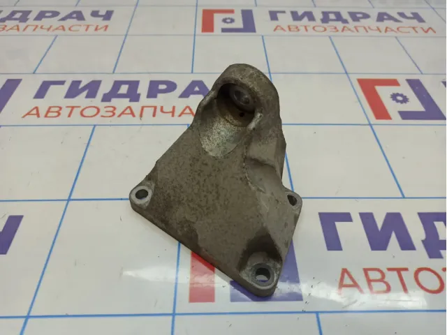 Кронштейн двигателя правый Lexus IS250 (XE30) 12311-31040