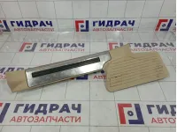 Накладка порога внутренняя задняя правая Lexus LX570 (J200) 67930-60040-A1