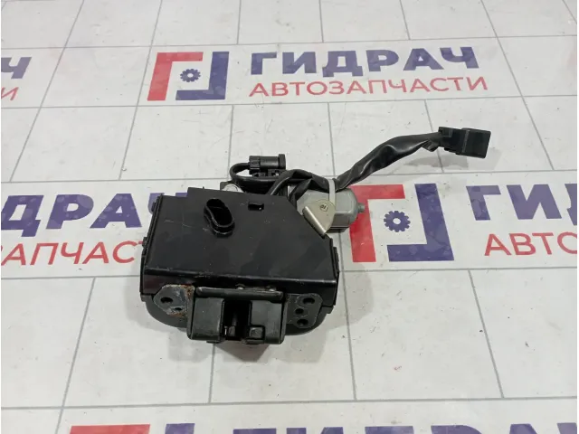 Замок багажника Lexus LX570 (J200) 69350-60150