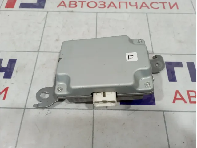 Блок электронный Lexus LX570 (J200) 86210-60151