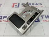 Накладка кулисы КПП Lexus LX570 (J200) 35971-60190