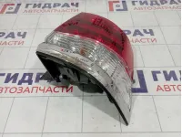 Фонарь задний наружный правый Lexus LX570 (J200) 81551-60B20