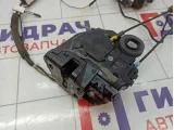 Замок двери задней левой Lexus LX570 (J200) 69060-60100