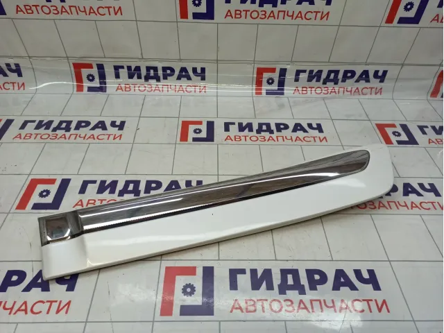 Накладка двери задней левой Lexus LX570 (J200) 75076-60100