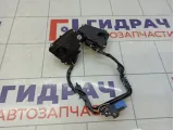 Блок кнопок в рулевое колесо Lexus LX570 (J200)