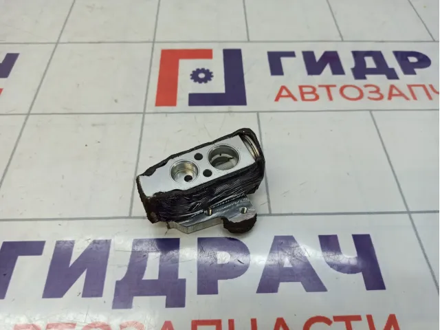 Клапан кондиционера Lexus LX570 (J200) 88515-50190
