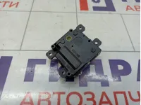 Моторчик заслонки отопителя Lexus LX570 (J200)