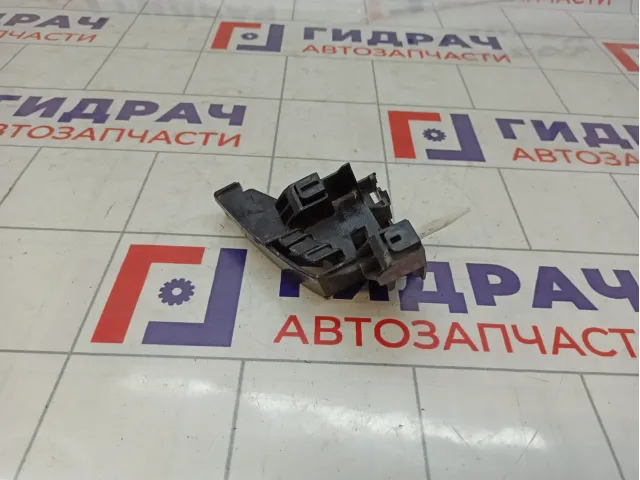 Кронштейн заднего бампера правый Lexus LX570 (J200) 52562-60100